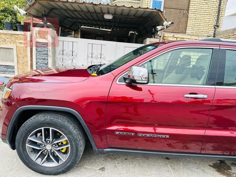 جيب جراند شيروكي